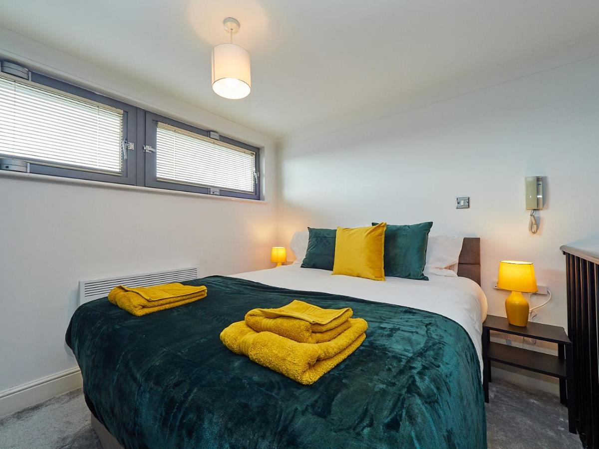 Emerald Suite - Two Story Duplex Apartment - Balcony - Contractors - Family - City Centre - Broadway Plaza - Five Ways - Sleeps 6 Birmingham Exteriér fotografie
