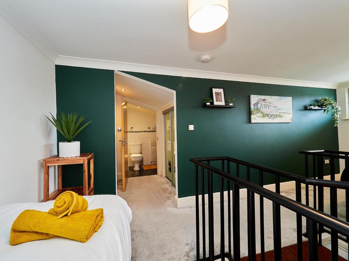 Emerald Suite - Two Story Duplex Apartment - Balcony - Contractors - Family - City Centre - Broadway Plaza - Five Ways - Sleeps 6 Birmingham Exteriér fotografie