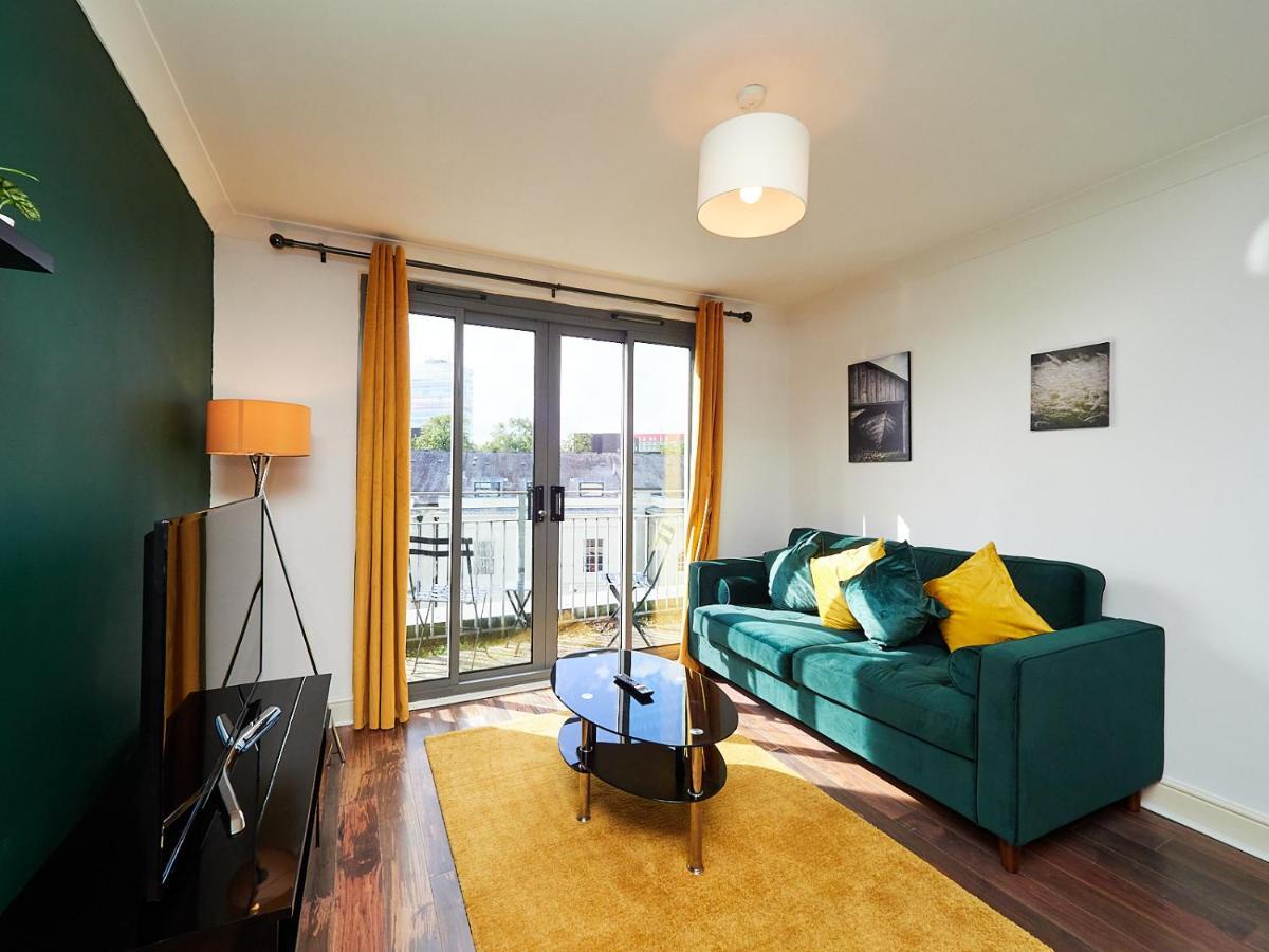 Emerald Suite - Two Story Duplex Apartment - Balcony - Contractors - Family - City Centre - Broadway Plaza - Five Ways - Sleeps 6 Birmingham Exteriér fotografie